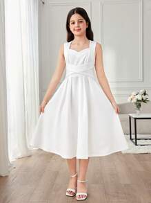 SHEIN Tween Girl Sweetheart Neck Crystal Decor Cross Waist Flared A-Line Knitted Dress