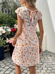 SHEIN LUNE Vestido corto de verano casual con detalles de encaje en la espalda y estampado floral ditsy para mujer. Vestidos de verano para mujer, vestidos para vacaciones de verano, vestidos casuales para mujer, vestidos de verano para mujer, vestidos florales para mujer, vestidos de verano, atuendos de verano para mujer, atuendos de vacaciones para mujer, ropa de verano para mujer, vestidos casuales bohemios para mujer, atuendo de aeropuerto para mujer, ropa de verano para mujer, ropa de mujer bohemia, atuendos para salir - Multicolor - Ver 7