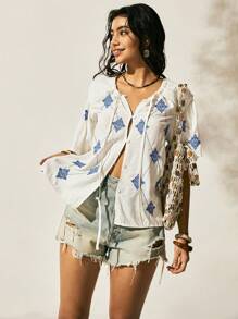 Easelle Top ample femme avec col en V brodé de style vintage nomade