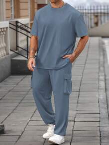 Manfinity CasualCool 男士休闲纯色短袖T恤和短裤套装，夏季加大码 - 霧霾藍 - 查看 1