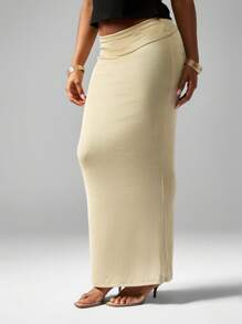 MISSGUIDED تنورة ماكسي طويلة بتصميم أنيق وملائم للشكل، مناسبة للاستخدام في العطلات والشاطئ وحفلات العيد، بطول الأرض وتصميم فاخر مناسب لأعياد الميلاد