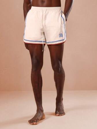 SUMWON 运动性能夏季沙滩排球短裤经典复古条纹装饰抽绳可调节腰部优质运动泳裤运动版型网眼衬里