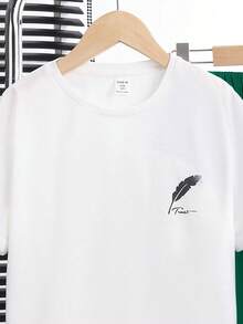 SHEIN 青少年男孩字母和羽毛印花圆领短袖 T 恤和慢跑裤针织两件套 - 墨綠色 - 查看 3
