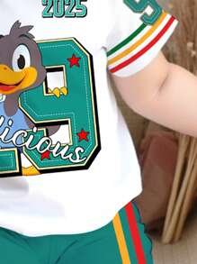 SHEIN Happikins 女婴休闲简约时尚运动印花T恤短裤套装，19号，英文卡通印花，校园风，短袖T恤和短裤，舒适透气，休闲百搭，清凉服饰系列，夏季女婴单品，返校季女婴，夏季女童套装，时尚女婴，基础款，韩版春夏风，女婴日常时尚，服装 - 彩色 - 查看 4