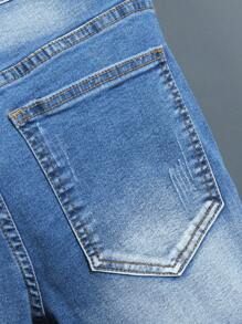 Manfinity LEGND Denim Denim Casuais Rasgados com Impressão de Letras no Bolso para Homens - Lavagem Média - Visão 7