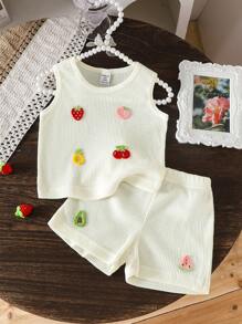 SHEIN Baby Girl Summer New Hollow Knit Sleeveless Tank Top + Beige Casual Shorts Set - Beige - View 3