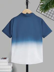 SHEIN Camicia a maniche corte con bottoni e stampa a gradiente, stile vacanziero per ragazzi pre-adolescenti