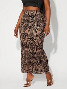 SHEIN SXY Plus Size Women's Spring & Summer Elegant Sexy Daily Basic Khaki Mesh Flocked Paisley Pattern Skirt,Suitable For Western Wear,Cruise Attire,Music Festival,Concert,Carnival Party,BOHO,Bohemian Paisley Printed Women Curve Paisley Maxi Skirt Printed Maxi Skirt Curve Maxi Skirt - Khaki - View 7