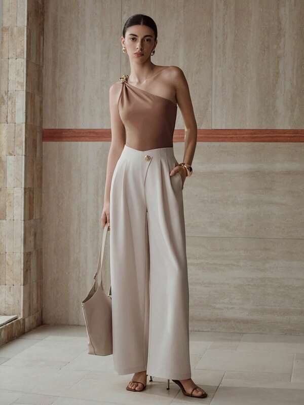 MOTF PREMIUM Pantalones con bolsillos plisados en diagonal