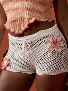 MISSGUIDED Pantalones cortos tipo malla de ganchillo como cubrecostoso de playa, estilo bohemio de verano con aplicaciones florales, cintura con cordón, ropa de playa - Blanco - Ver 6
