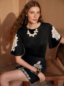 MOTF PREMIUM COLORBLOCK CONTRAST LACE T-SHIRT - Black - View 1