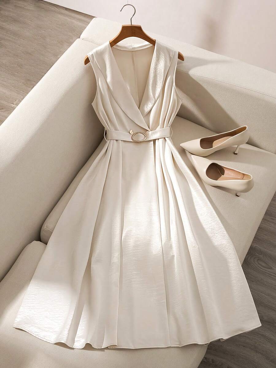 Franclia Elegante vestido de satén dorado Daphne con cuello en V, sin mangas y cintura ceñida, para mujer, de primavera/verano - Caqui - Ver 1