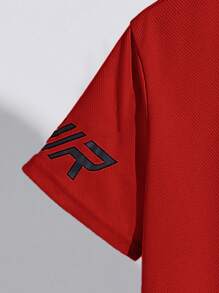 SHEIN 2件套青少年男童拼接运动纹理竖条纹图案短袖T恤和短裤套装 - 紅色 - 查看 4