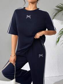 Seusyu Bộ 2 áo cánh tay ngắn in nơ và sọc cho nữ và quần dài - Màu xanh lam - Xem 2