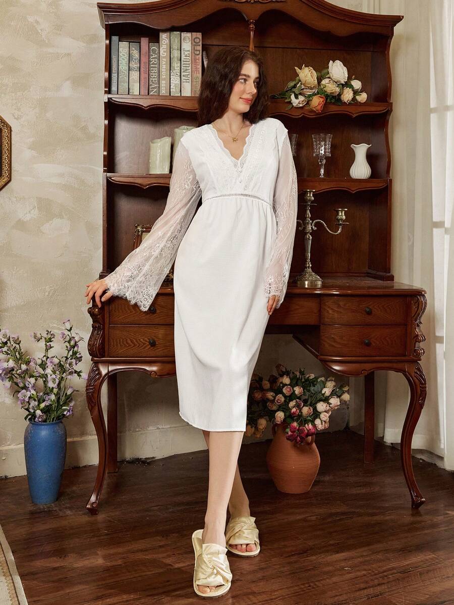 Côtesoire 法式浪漫优雅蕾丝拼布女士睡袍 - 白色 - 查看 1