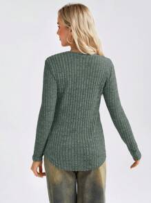 SHEIN LUNE Women's Ribbed Design V-Neck Long Sleeve T-Shirt - Dark Green - View 4