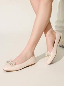 CUCCOO CHICEST 女鞋，新款秋冬闪亮水晶蝴蝶结网眼方头平底鞋，优雅甜美时尚舒适米色仿皮正装鞋，芭蕾平底鞋，适合下午茶、约会、优雅装扮、校园风格、生日派对、圣诞节、感恩节、情人节 - 米色 - 查看 5