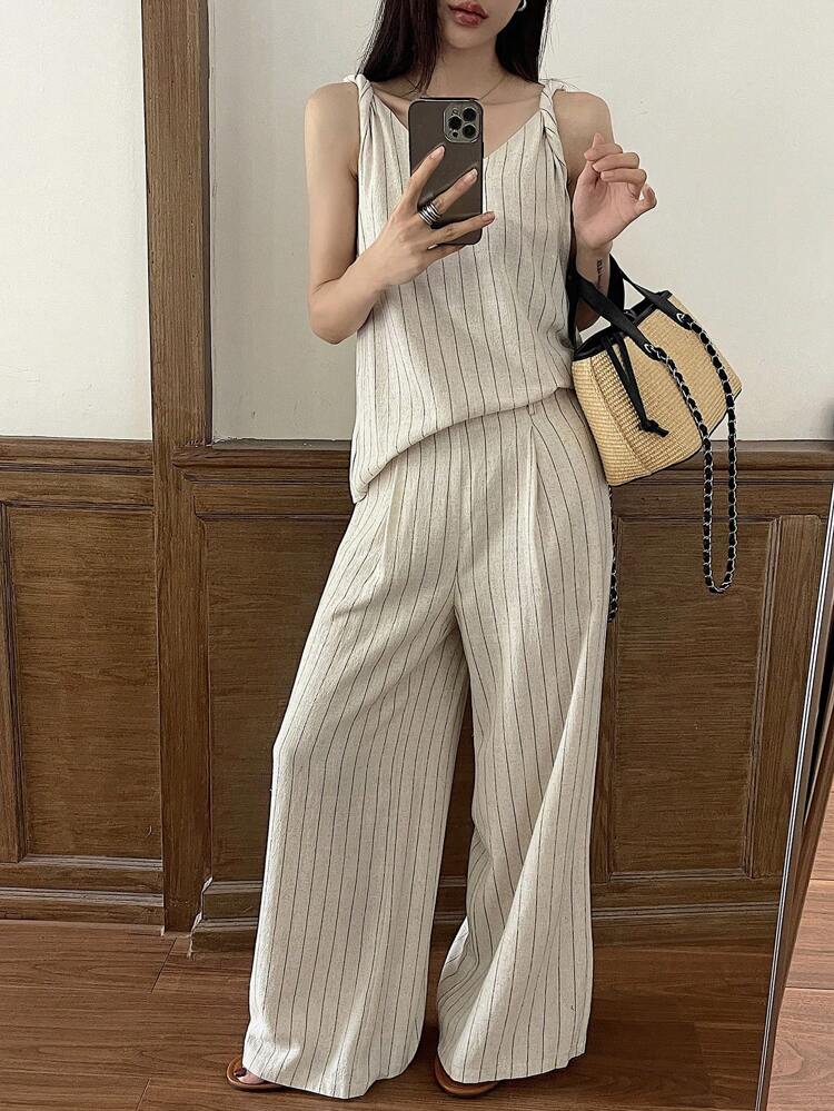 2pcs Women Striped Print V-Neck Sleeveless Top And Pants Set