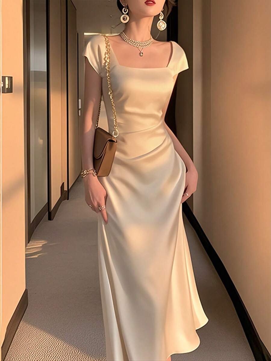 2025 女士时尚休闲中长连衣裙 - 杏色 - 查看 1