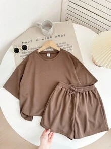 SHEIN LMoss Kids LMoss Tween Girl 纯色圆领短袖 T 恤和短裤套装 - 卡其色 - 查看 6