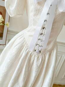 Modelyn Abito corto elegante da donna con scollo quadrato in pizzo e maniche corte
