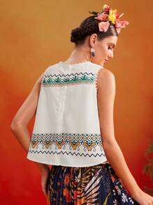 Frida Kahlo X SHEIN X Designer Oxana Cropped Flowy Sleeveless Top Print Flared Shape Round Neckline Buttons Blouses For Women - Multicolor - View 2