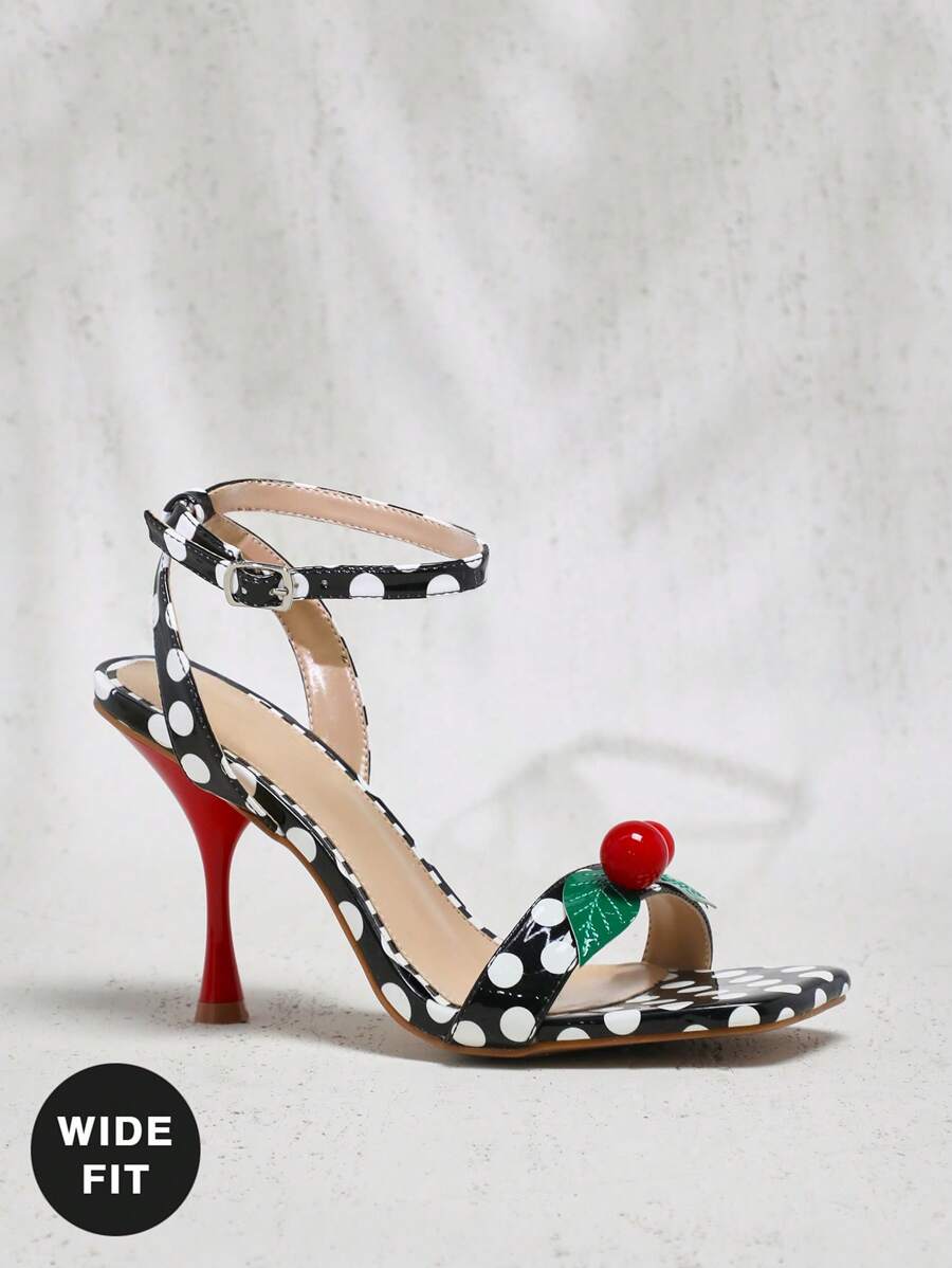 SHUZIA Damen Plateau-Sandalen mit breitem Fit, Polka Dot Muster, Knöchelriemen und Stilettoabsatz mit Kirsche Dekor