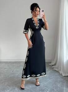 Chiquease 女式优雅印花黑金色束腰短袖连衣裙 - 黑色 - 查看 7