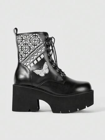 Grunge Punk Bottes de plateforme avec fermeture éclair latérale noire, broderie de papillon à la mode pour femmes. Bottes de combat gothiques poinçonnées à bout rond avec lacets, style punk