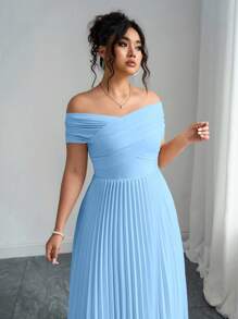 SHEIN PETITE 褶皱露肩设计加大码连衣裙，露肩生日礼服夏季女士服装优雅正式婚礼宾客礼服 - 藍色 - 查看 5