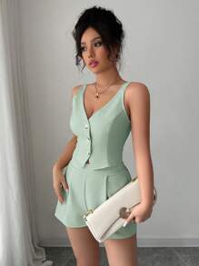 Selianne Apricot Casual Commuter Minimalist Solid Color Front Button Slit Hem Top + Shorts 2 Pieces Set For Women - Green - View 3