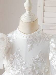 Young Girl Floral Embroidery Mesh Ruffle Hem Short Sleeve Elegant Dress - White - View 3