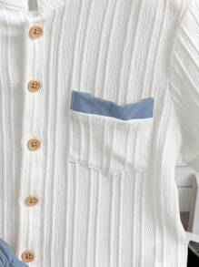 SHEIN 2件套：小男孩竖条纹短袖休闲衬衫和裤子 - 彩色 - 查看 4