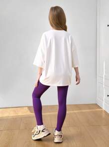 2 件套青少年女孩可爱肖像印花超大圆领短袖 T 恤图案 T 恤和紧身裤套装，返校服装