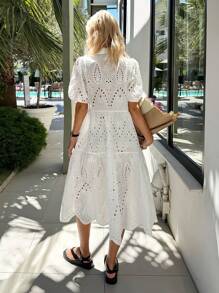 SHEIN EZwear Große Größen Weißes besticktes Kurzarm-Freizeitkleid, Sommer-Strand-Sonnenkleid im Boho-Stil, Cut Out - Weiss - Übersicht 2