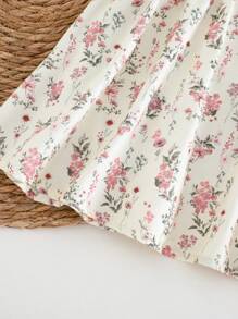 Cozy Pixies Abito da bambina con scollo tondo, maniche corte, vita arricciata e fantasia floreale ditsy