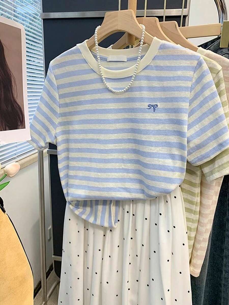 SHEIN 女式全印花T恤，舒适休闲春夏 - 白色 - 查看 1