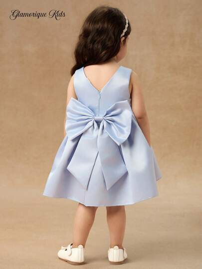 SHEIN Glamorique Kids 花童礼服 - 女孩公主裙，缎面泡泡纱舞会礼服，无袖，大蝴蝶结装饰，适合生日派对、婚礼、节日，蓝色