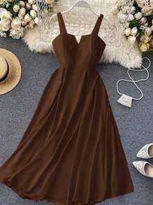 SHEIN Clasi Exquisite & Elegant  Plus Size Women Elegant Party Sling Light Brown Dress For New Year Clothes, For Thanksgiving Maxi Women Outfit