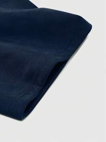 Manfinity Hypemode Men's Navy Blue Summer Casual Streetwear T-Shirt,Suede-Like Fabric Embossed Pattern,City Break Relaxed Dropped Shoulder Oversized Minimalist Tee - Navy Blue - View 7