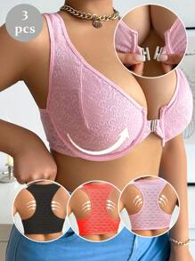 SHEIN Eleva tu confianza con este set de 3 sujetadores push up de encaje para tallas grandes. Con un práctico cierre delantero y un diseño de encaje intrincado, estos versátiles sujetadores proporcionan un cómodo levantamiento y realzan tu forma natural para un aspecto favorecedor. - Multicolor - Ver 1