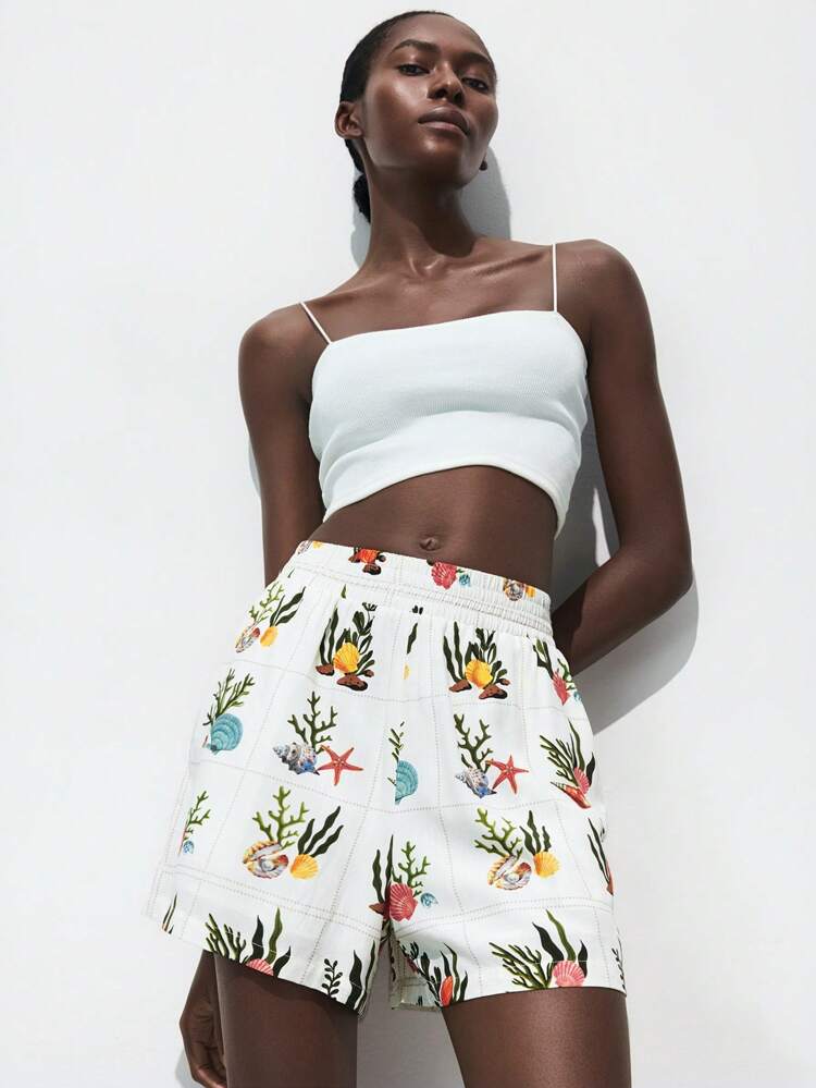 SHEIN Maija Women Shell Print Elastic Waist Loose Leg Shorts Summer Clothes Women Clothes Summer Outfits For Women Vacation Outfits Women Boho Clothes Women Micro Shorts Flowy Shorts Vacation Outfits Woman Beach Outfits For Woman