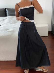 DAZY Conjunto de falda de línea A con tirantes de espagueti y encaje de contraste, ropa de resort casual de verano para damas, conjunto de jeans