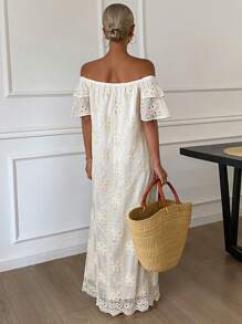 Livesso 女士优雅提花面料露肩荷叶边袖连衣裙，适合秋季度假 - 米色 - 查看 2