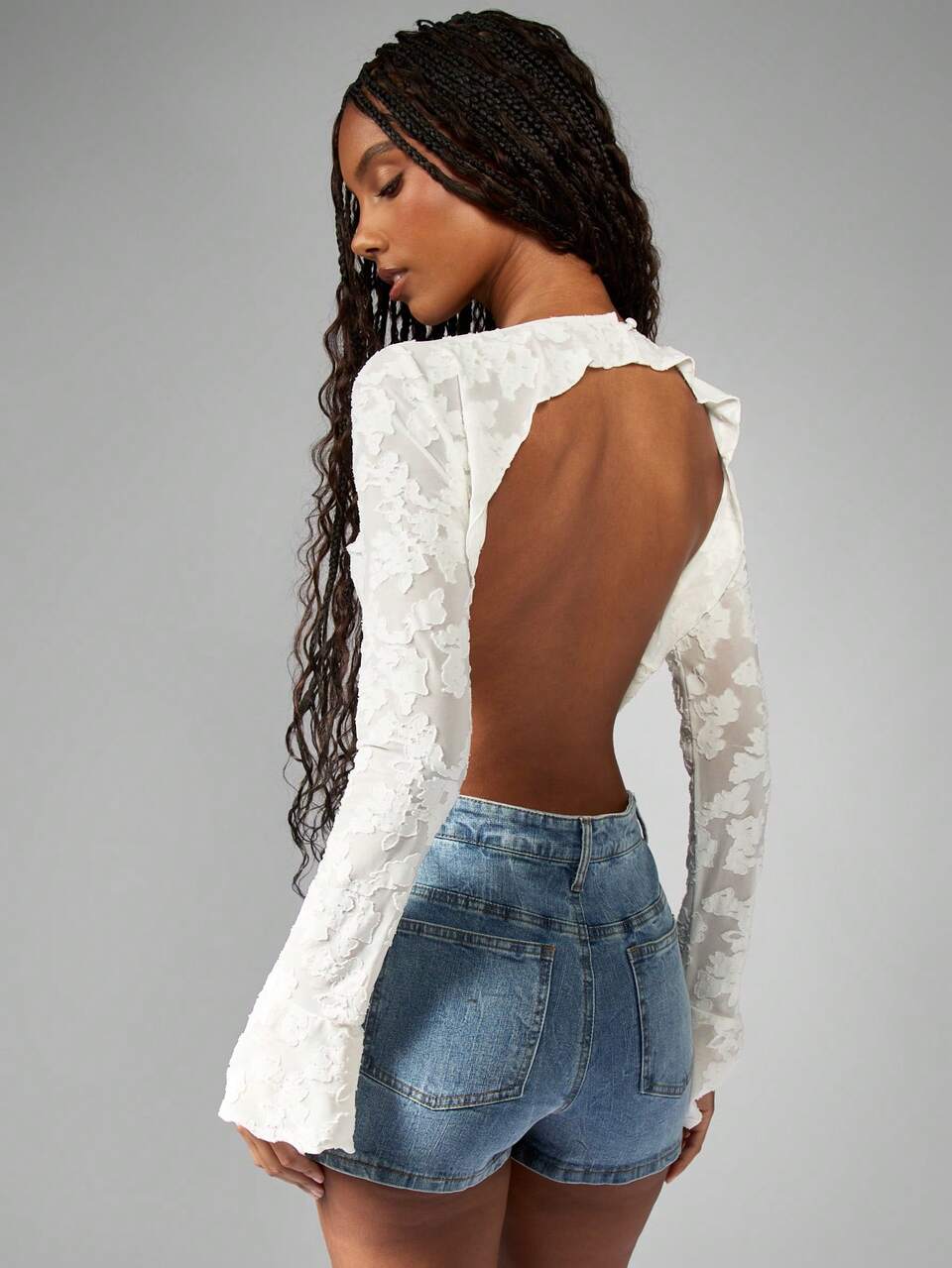 MISSGUIDED Top court à manches longues avec broderie florale, dos nu, pour sortie, soirée, automne-hiver. Mode élégante et féminine, style drapé