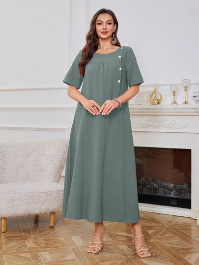 Mulvari 纯色纽扣细节长款女式连衣裙