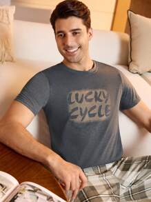 Manfinity Underwear&Sleepwear Basics Conjunto de pijama casual de manga corta de cuello redondo con estampado de letras para hombres, ropa de casa de verano