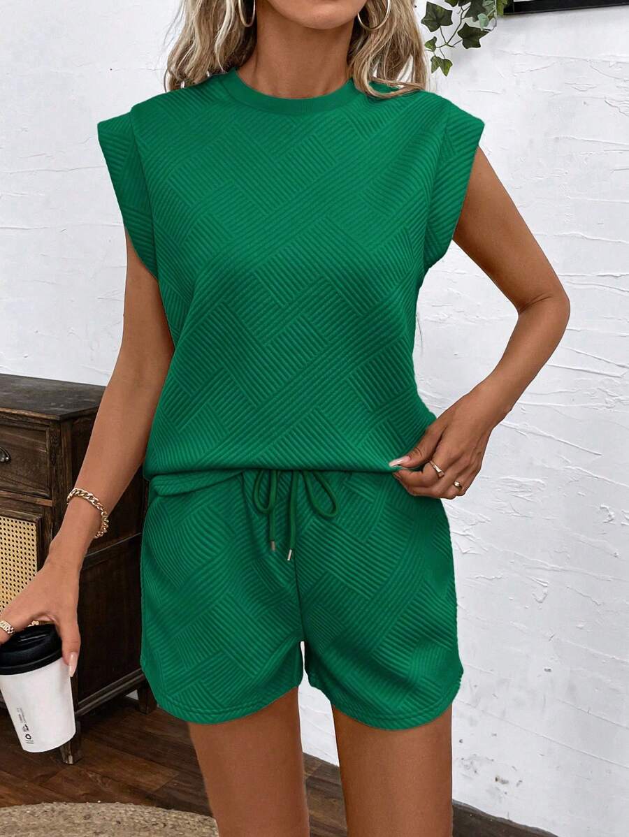 SHEIN LUNE 户外运动休闲吸湿排汗垫肩 T 恤和短裤 2 件套女士夏季 - 墨綠色 - 查看 1