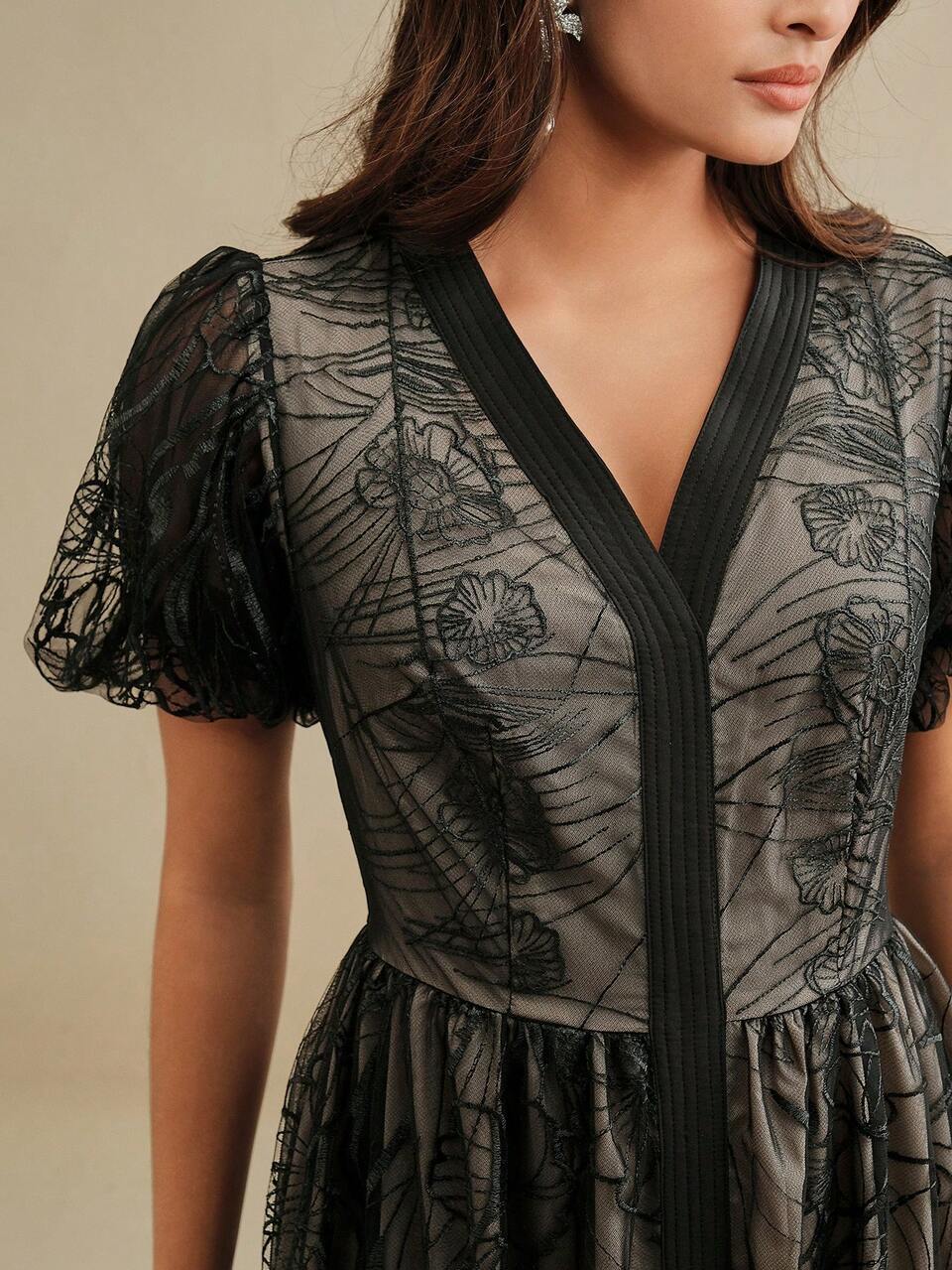 Elegant V-Neck Jacquard Mesh High Slit Maxi Dress