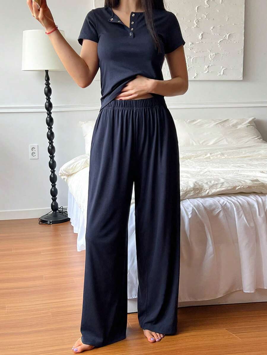 DAZY Bộ đồ ngủ cardigan trơn màu tối giản dành cho nữ - Màu xanh hải quân - Xem 1